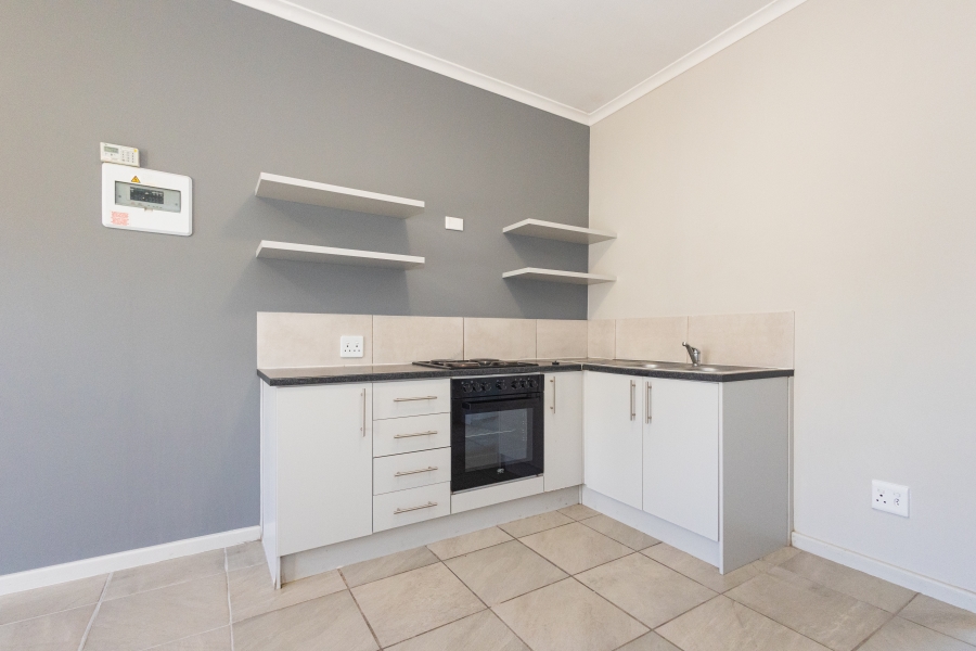 To Let 2 Bedroom Property for Rent in Haasendal Western Cape